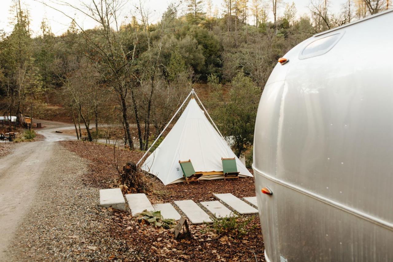 Autocamp Yosemite 호텔 미드파인즈 외부 사진